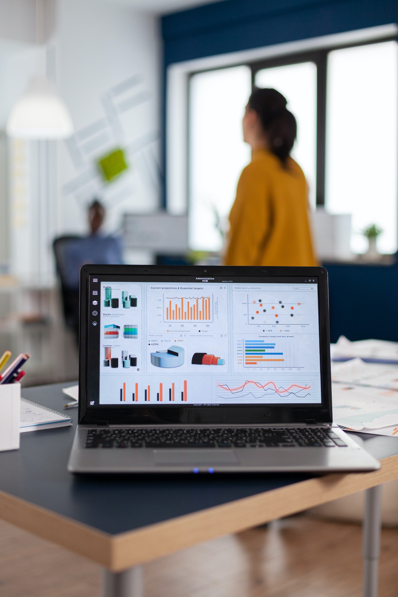 close-up-of-laptop-with-graphs-charts-of-marketing-agency.jpg close-up-of-laptop-with-graphs-charts-of-marketing-agency.jpg